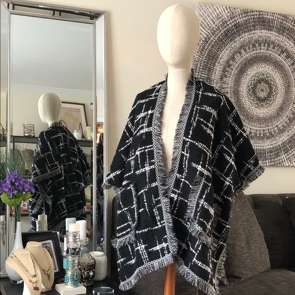 Poncho/Jacket style